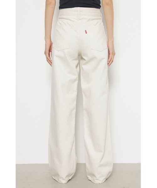 LAGUA GEM（ラグアジェム）の「STRAIGHT カラーデニム（デニムパンツ・レディース・ブラック/ベージュ/アイボリー・22inch/23inch/24inch/25inch/26inch）」の15枚目の写真