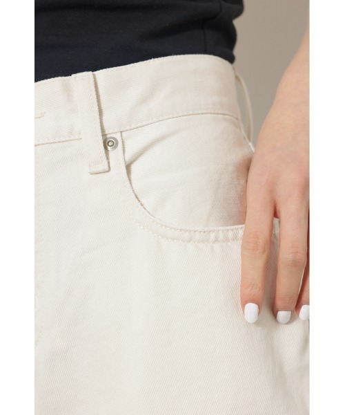 LAGUA GEM（ラグアジェム）の「STRAIGHT カラーデニム（デニムパンツ・レディース・ブラック/ベージュ/アイボリー・22inch/23inch/24inch/25inch/26inch）」の18枚目の写真