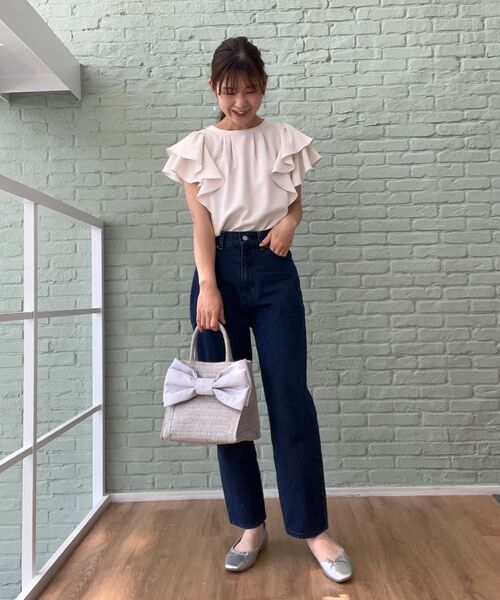 couture brooch（クチュールブローチ）の「◆【前後2WAY/一枚で華やかに決まる。】リネンライクラッフルブラウス（シャツ/ブラウス・レディース・ネイビー/ピンク系/アイボリー・36/38/40/42）」の9枚目の写真