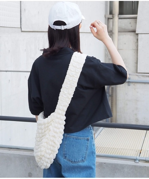 tiptop（ティップトップ）の「ハートロゴポロ衿ショート丈Tシャツ（Tシャツ/カットソー・レディース・オフホワイト/ブラック/ホワイト系その他/ホワイト系その他2/ブラック系その他・FREE）」の9枚目の写真