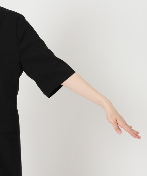 JOURNAL STANDARD(ジャーナルスタンダード)の「アイアスストレッチハーフスリーブジャケット(ノーカラージャケット・レディース・ベージュ/ブラック/ブラック系その他・FREE)」の5枚目の写真