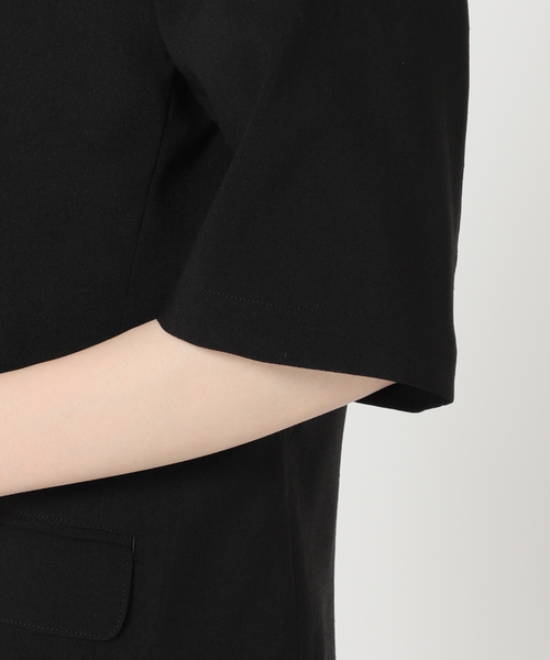 JOURNAL STANDARD(ジャーナルスタンダード)の「アイアスストレッチハーフスリーブジャケット(ノーカラージャケット・レディース・ベージュ/ブラック/ブラック系その他・FREE)」の12枚目の写真