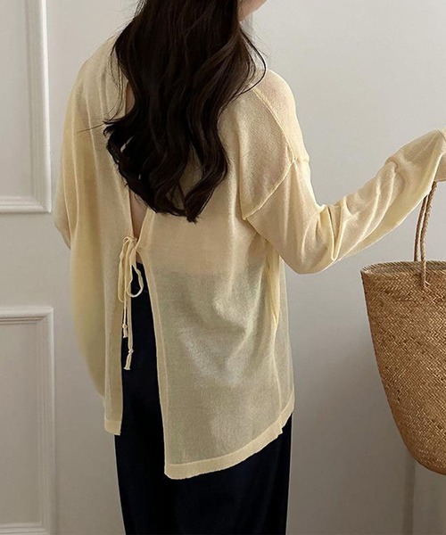 me+em select(ミームセレクト)の「【 選べる7color 】ニュアンスカラーバックスリットオーバーシアーニット / nuance color back slit over sheer knit(ニット/セーター・レディース・イエロー/ブルー/グリーン/アイボリー/グレー/ブラック/モカ・FREE)」の7枚目の写真