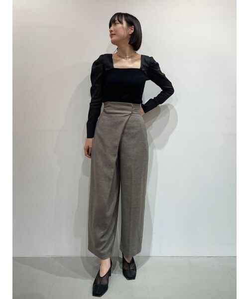 LAGUNAMOON（ラグナムーン）の「ツイードタックデザインワイドパンツ（その他パンツ・レディース・ベージュ/グレー・SMALL/MEDIUM）」の15枚目の写真