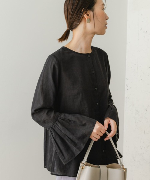 F by ROSSO（エフバイロッソ）の「F by ROSSO　ベルスリーブ2WAYブラウス（シャツ/ブラウス・レディース・オフホワイト/ブラック/ベージュ・FREE）」の11枚目の写真