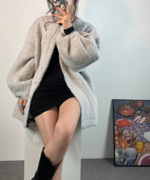 N.s(エヌドットエス)の「ボリュームスリーブシャギーニットカーディガン(ニット/セーター・レディース・ネイビー/ブルー/アイボリー/ベージュ・FREE)」の11枚目の写真