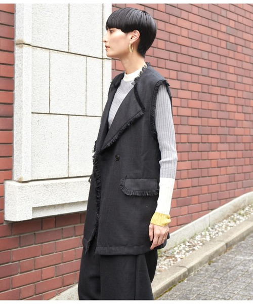 Settimissimo（セッティミッシモ）の「ツイードフリンジパイピングジレ（ベスト・レディース・ブラック/ベージュ・FREE）」の5枚目の写真