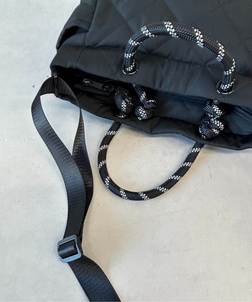 CPCM（シーピーシーエム）の「キルティング2WAYビッグショルダー（ショルダーバッグ・レディース・アイボリー/ブラック/カーキ・FREE）」の14枚目の写真