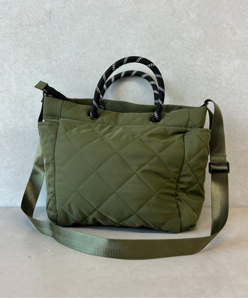 CPCM（シーピーシーエム）の「キルティング2WAYビッグショルダー（ショルダーバッグ・レディース・アイボリー/ブラック/カーキ・FREE）」の18枚目の写真