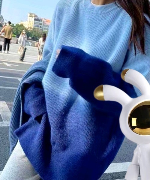 Jayro(ジャイロ)の「グラデーションルーズニットプルオーバー(Tシャツ/カットソー・レディース・ピンク/ブルー/グリーン/グレー・FREE)」の6枚目の写真