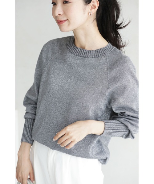cawaii(カワイイ)の「華やぐ煌めきラメ クルーネックニット Back to BASICS(ニット/セーター・レディース・ベージュ/グレー・FREE)」の8枚目の写真