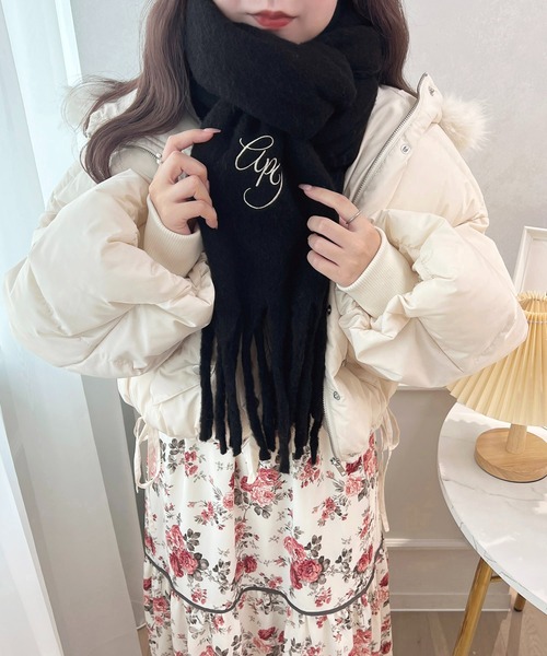 apres jour（アプレジュール）の「刺繍ボリュームマフラー【ZOZOTOWN限定アイテム】（マフラー・レディース・オフホワイト/アイボリー/ライトグレー/ブラック・FREE）」の22枚目の写真