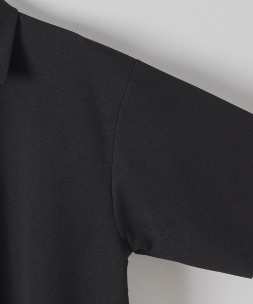 DOOPZ(ドープス)の「Dry Smooth Half Zip Shirt - ドライスムースハーフジップシャツ(Tシャツ/カットソー・メンズ・ダークブラウン/ブラック/ベージュ・LARGE/MEDIUM/SMALL)」の5枚目の写真