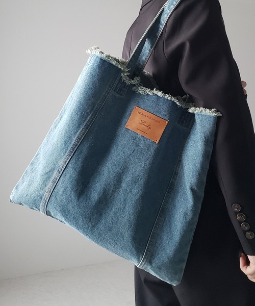 me+em select（ミームセレクト）の「※※【 ２color 】レザータグスクエアダメージデニムトートバッグ（トートバッグ・レディース・ブラック/ブルー・FREE）」の11枚目の写真