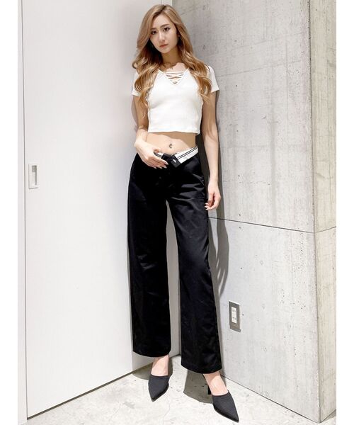 GYDA（ジェイダ）の「SIDE RIPPED GYDAラインワイドパンツ（その他パンツ・レディース・ブラック/ベージュ・MEDIUM/SMALL）」の4枚目の写真