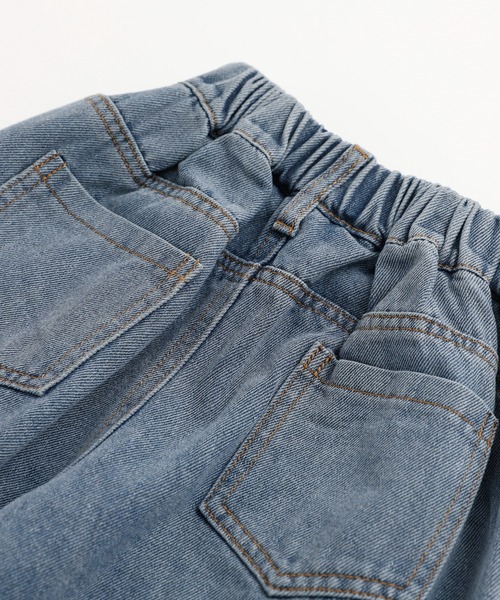 URBAN CHERRY（アーバンチェリー）の「サイドラインデニムストレートパンツ（デニムパンツ・キッズ・ブルー・130cm/120cm/100cm/110cm）」の8枚目の写真