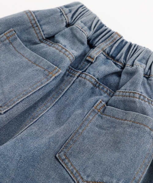 URBAN CHERRY（アーバンチェリー）の「サイドラインデニムストレートパンツ（デニムパンツ・キッズ・ブルー・130cm/120cm/100cm/110cm）」の9枚目の写真
