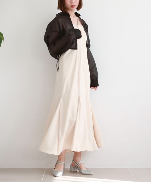 archives（アルシーヴ）の「クロップドドロストシアーシャツ（シャツ/ブラウス・レディース・オレンジ/アイボリー/ブラック/ブルーグレー・MEDIUM）」の22枚目の写真