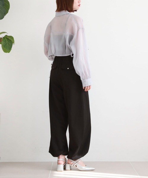 archives（アルシーヴ）の「クロップドドロストシアーシャツ（シャツ/ブラウス・レディース・オレンジ/アイボリー/ブラック/ブルーグレー・MEDIUM）」の14枚目の写真