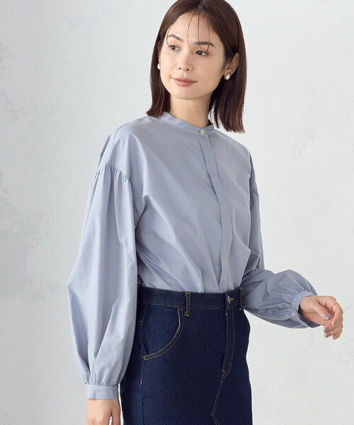 COMME CA ISM（コムサイズム）の「ボリュームスリーブ  バンドカラーシャツ（シャツ/ブラウス・レディース・サックスブルー/オフホワイト・MEDIUM/LARGE）」の9枚目の写真