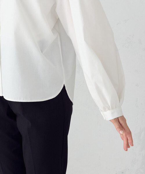 COMME CA ISM（コムサイズム）の「ボリュームスリーブ  バンドカラーシャツ（シャツ/ブラウス・レディース・サックスブルー/オフホワイト・MEDIUM/LARGE）」の15枚目の写真