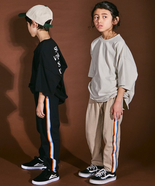 PAIRMANON STREET（ペアマノンストリート）の「【PAIRMANON STREET】サイドライン ストレッチ スキニー サルエル パンツ（スウェットパンツ・キッズ・ブラック系その他/ベージュ系その他/ブラック系その他2/ベージュ系その他2/ブラック系その他3/ベージュ系その他3/ベージュ/ブラック・100/120/80/90/130/110）」の13枚目の写真