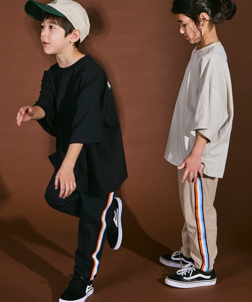 PAIRMANON STREET（ペアマノンストリート）の「【PAIRMANON STREET】サイドライン ストレッチ スキニー サルエル パンツ（スウェットパンツ・キッズ・ブラック系その他/ベージュ系その他/ブラック系その他2/ベージュ系その他2/ブラック系その他3/ベージュ系その他3/ベージュ/ブラック・100/120/80/90/130/110）」の18枚目の写真