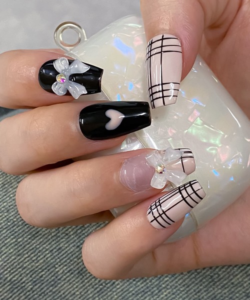 SPINNS（スピンズ）の「ロングネイルチップ（ネイルシール/ネイルチップ・レディース・B/A/C/D/I/E/F/G/H・S）」の6枚目の写真