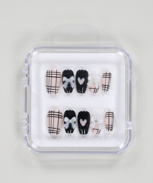 SPINNS（スピンズ）の「ロングネイルチップ（ネイルシール/ネイルチップ・レディース・B/A/C/D/I/E/F/G/H・S）」の17枚目の写真