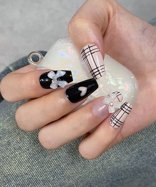 SPINNS（スピンズ）の「ロングネイルチップ（ネイルシール/ネイルチップ・レディース・B/A/C/D/I/E/F/G/H・S）」の22枚目の写真