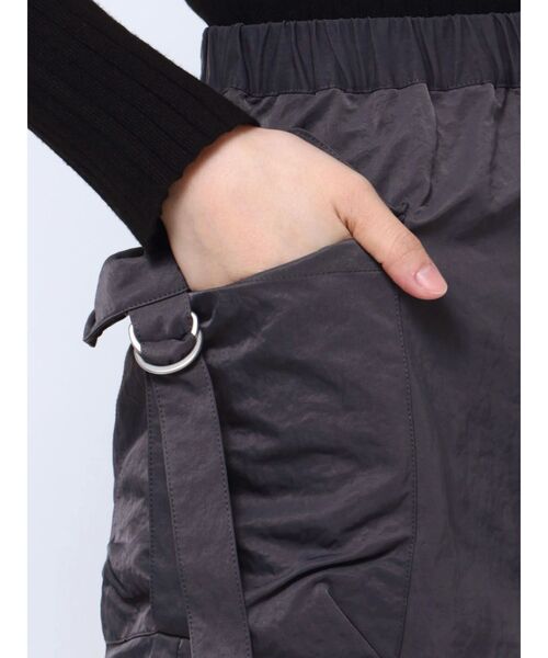 MURUA（ムルーア）の「カーゴミニスカート（スカート・レディース・ダークグレー/ベージュ/カーキ・1/2）」の11枚目の写真