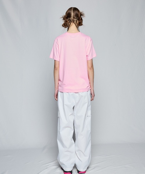 ★LUVISTRUE★SM MAIN CHARACTER TEE(PINK)★正規品/直送料込 LUVISTRUE × atmos pink RC L LOGO SUNGRIP TEE BLACK（ラブイズ