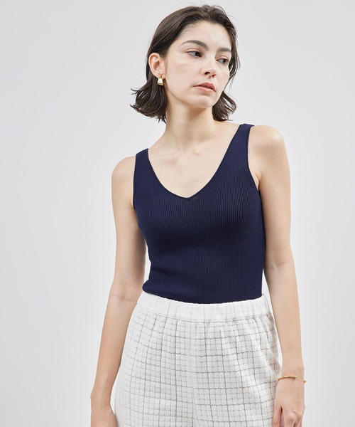 ROPE'（ロペ）の「【洗える】シルクプロテインニットタンクトップ【メディア掲載】（タンクトップ・レディース・ネイビー/オフホワイト/ホワイト系その他5/サックスブルー・FREE）」の4枚目の写真