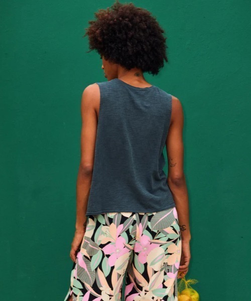 ROXY(ロキシー)の「BEACHY DAYS HLMT 2.0/ロキシーヴィンテージライクマッスルタンクトップ(Tシャツ/カットソー・レディース・ブラック/グレー・SMALL/MEDIUM/X-SMALL)」の9枚目の写真