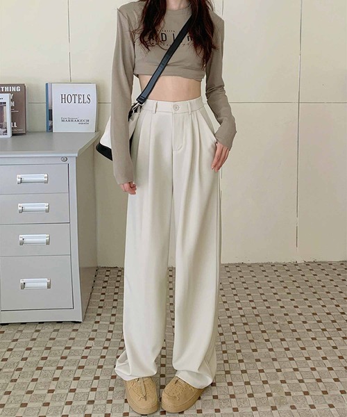 NANEA(ナネア)の「2タックハイウエストワイドスラックス(スラックス・レディース・ピンク/ワインレッド/ホワイト/ブラウン/ブラック/グレー・SMALL/MEDIUM/LARGE/X-LARGE)」の8枚目の写真