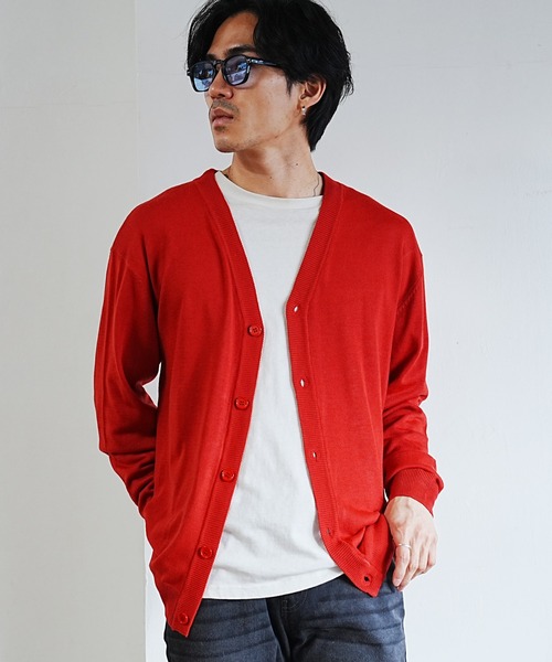 En serio TOKYO(エンソリオトーキョー)の「セミルーズシルエットベーシックVネックカーディガン(カーディガン/ボレロ・メンズ・グリーン/ベージュ/ネイビー/チャコールグレー/ブラック/グレー/レッド/ブルー・MEDIUM/LARGE/X-LARGE)」の8枚目の写真
