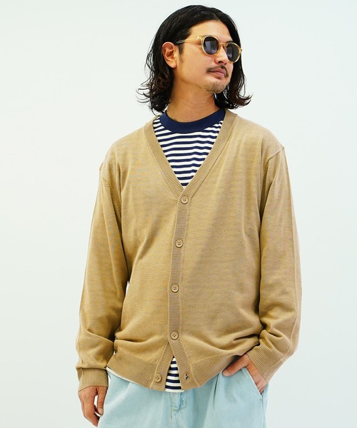 En serio TOKYO(エンソリオトーキョー)の「セミルーズシルエットベーシックVネックカーディガン(カーディガン/ボレロ・メンズ・グリーン/ベージュ/ネイビー/チャコールグレー/ブラック/グレー/レッド/ブルー・MEDIUM/LARGE/X-LARGE)」の13枚目の写真
