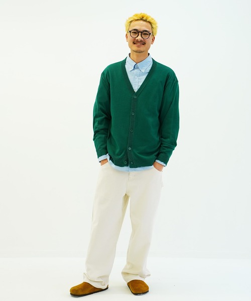 En serio TOKYO(エンソリオトーキョー)の「セミルーズシルエットベーシックVネックカーディガン(カーディガン/ボレロ・メンズ・グリーン/ベージュ/ネイビー/チャコールグレー/ブラック/グレー/レッド/ブルー・MEDIUM/LARGE/X-LARGE)」の9枚目の写真