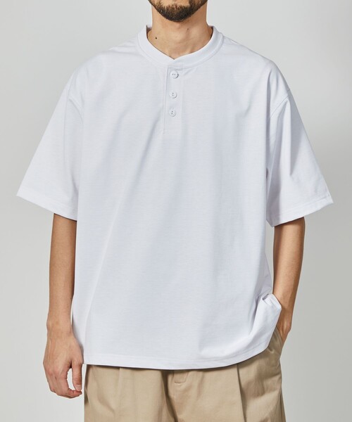 FREAK'S STORE（フリークスストア）の「【旧品番の為展開NG】FREAK’S STORE/フリークスストア AIRDRY 7.7オンス ビックシルエット ヘンリーネック Tシャツ/エアドライ/吸水速乾（Tシャツ/カットソー・メンズ・ホワイト/ブラック/グレイッシュベージュ/チャコール・SMALL/MEDIUM/LARGE）」の19枚目の写真