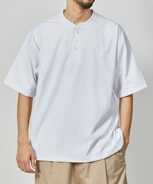FREAK'S STORE（フリークスストア）の「【旧品番の為展開NG】FREAK’S STORE/フリークスストア AIRDRY 7.7オンス ビックシルエット ヘンリーネック Tシャツ/エアドライ/吸水速乾（Tシャツ/カットソー・メンズ・ホワイト/ブラック/グレイッシュベージュ/チャコール・SMALL/MEDIUM/LARGE）」の21枚目の写真