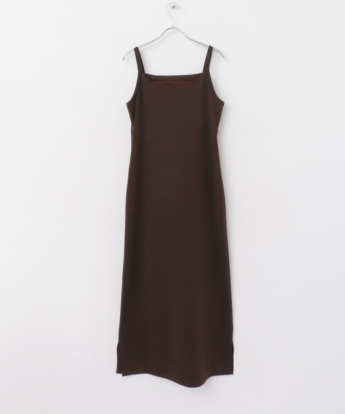F by ROSSO（エフバイロッソ）の「F by ROSSO　カップ付スクエアネックキャミワンピース（ワンピース・レディース・ブラック/ブラウン・36/38）」の9枚目の写真