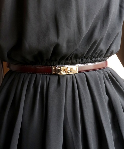 セール】【無段階調整・牛革】ターンロックデザインプレーン