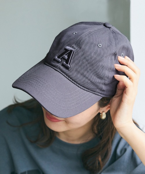 coca（coca）（コカ）の「ワンポイント刺繍キャップ（キャップ・レディース・チャコール/ベージュ・ONE SIZE）」の2枚目の写真