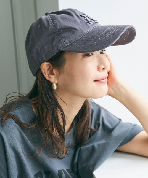 coca（coca）（コカ）の「ワンポイント刺繍キャップ（キャップ・レディース・チャコール/ベージュ・ONE SIZE）」の4枚目の写真