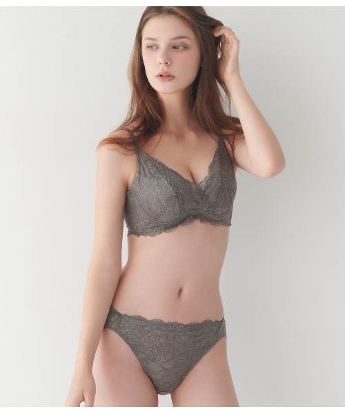 Aubade 水着　プッシュアップブラ　ショーツ　パレオ　2点セット Aubade 水着 プッシュアップブラ ショーツ パレオ 2点セット