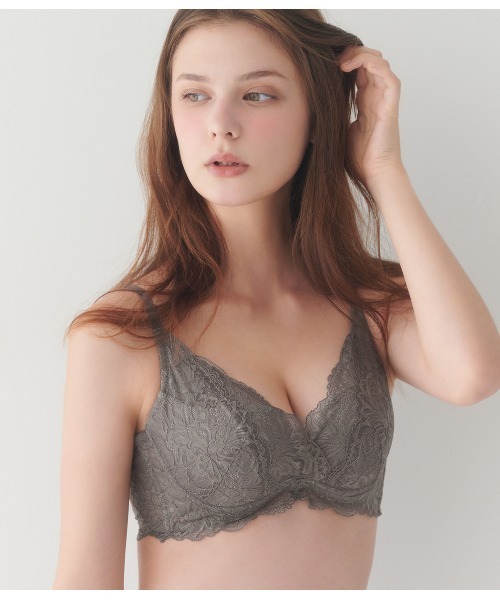 ZOZO限定！ボリュームアップ＆脇高ブラ・ショーツセット】プッシュ