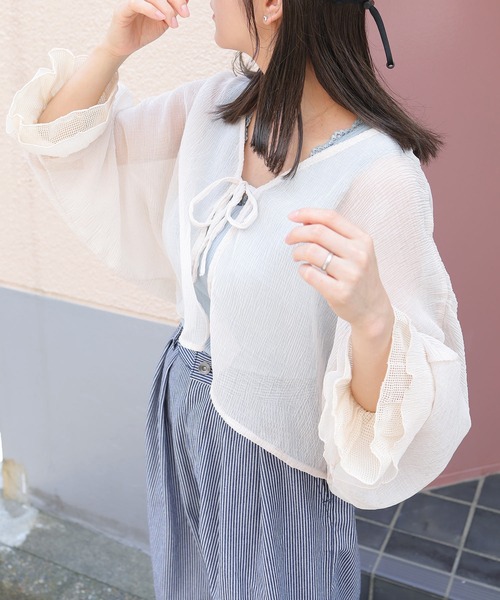 Crisp（クリスプ）の「クリンクルシフォンボレロ（カーディガン/ボレロ・レディース・ピンクベージュ/アイボリー・FREE）」の9枚目の写真