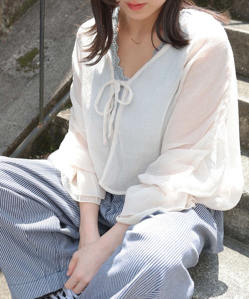 Crisp（クリスプ）の「クリンクルシフォンボレロ（カーディガン/ボレロ・レディース・ピンクベージュ/アイボリー・FREE）」の12枚目の写真