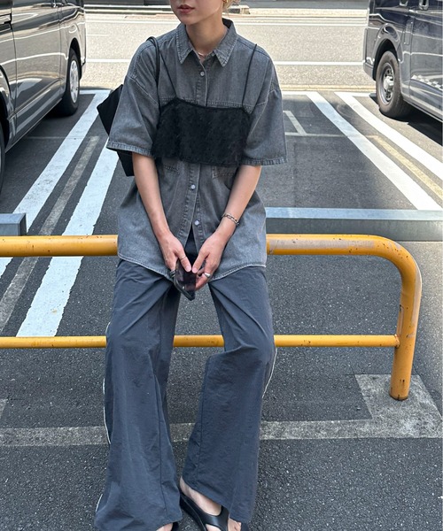 feepur by saya(フェピュールバイサヤ)の「ハーフスリーブデニムシャツ(シャツ/ブラウス・レディース・グレー/ブルー/アイボリー・MEDIUM)」の21枚目の写真