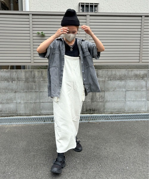 feepur by saya(フェピュールバイサヤ)の「ハーフスリーブデニムシャツ(シャツ/ブラウス・レディース・グレー/ブルー/アイボリー・MEDIUM)」の9枚目の写真